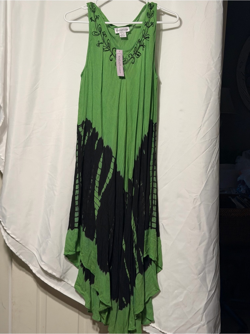 Green & Black Embroidered V-Neck Maxi Dress
